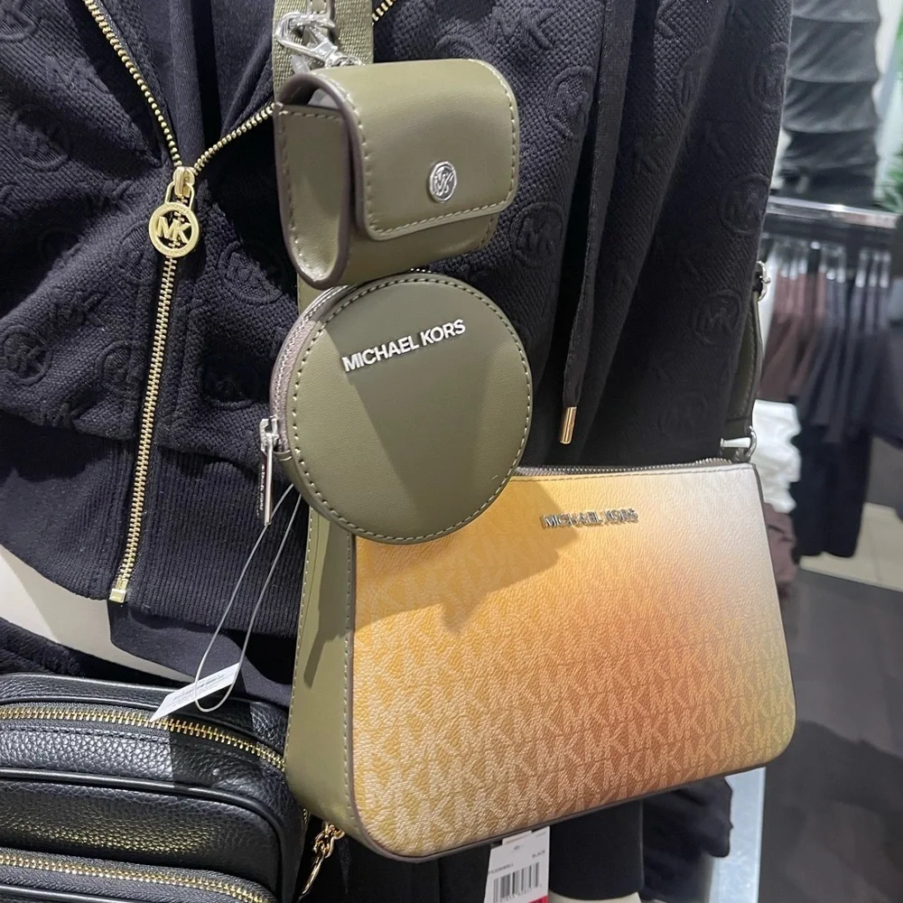 MICHAEL KORS Jet Set Sm Ombré Signature Logo Crossbody Case Apple Airpods Pro